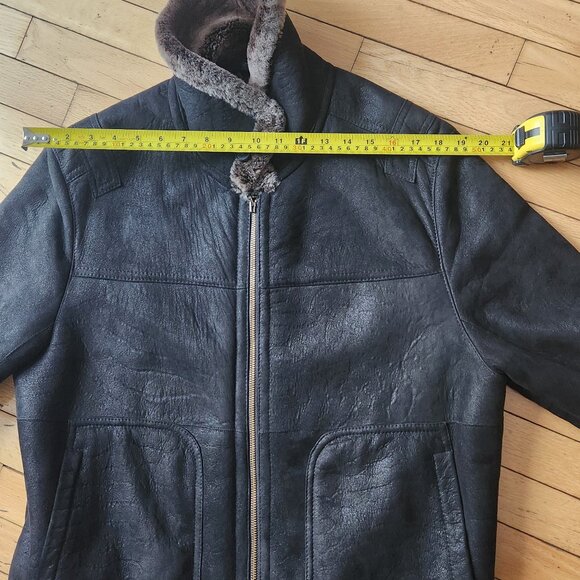Sheepskin Jacket - Picture 8 of 9
